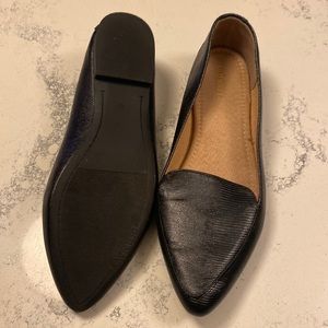 Old Navy size 10 black loafers